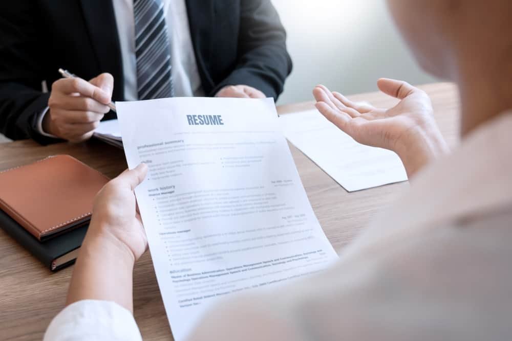 Pengurusan SK pegawai administrasi yayasan PGRI